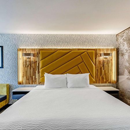 The Wander Hotel Гетлинбург Екстериор снимка