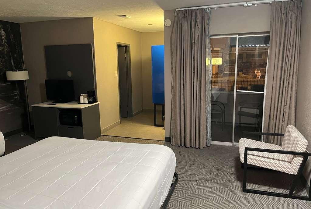The Wander Hotel Гетлинбург Стая снимка