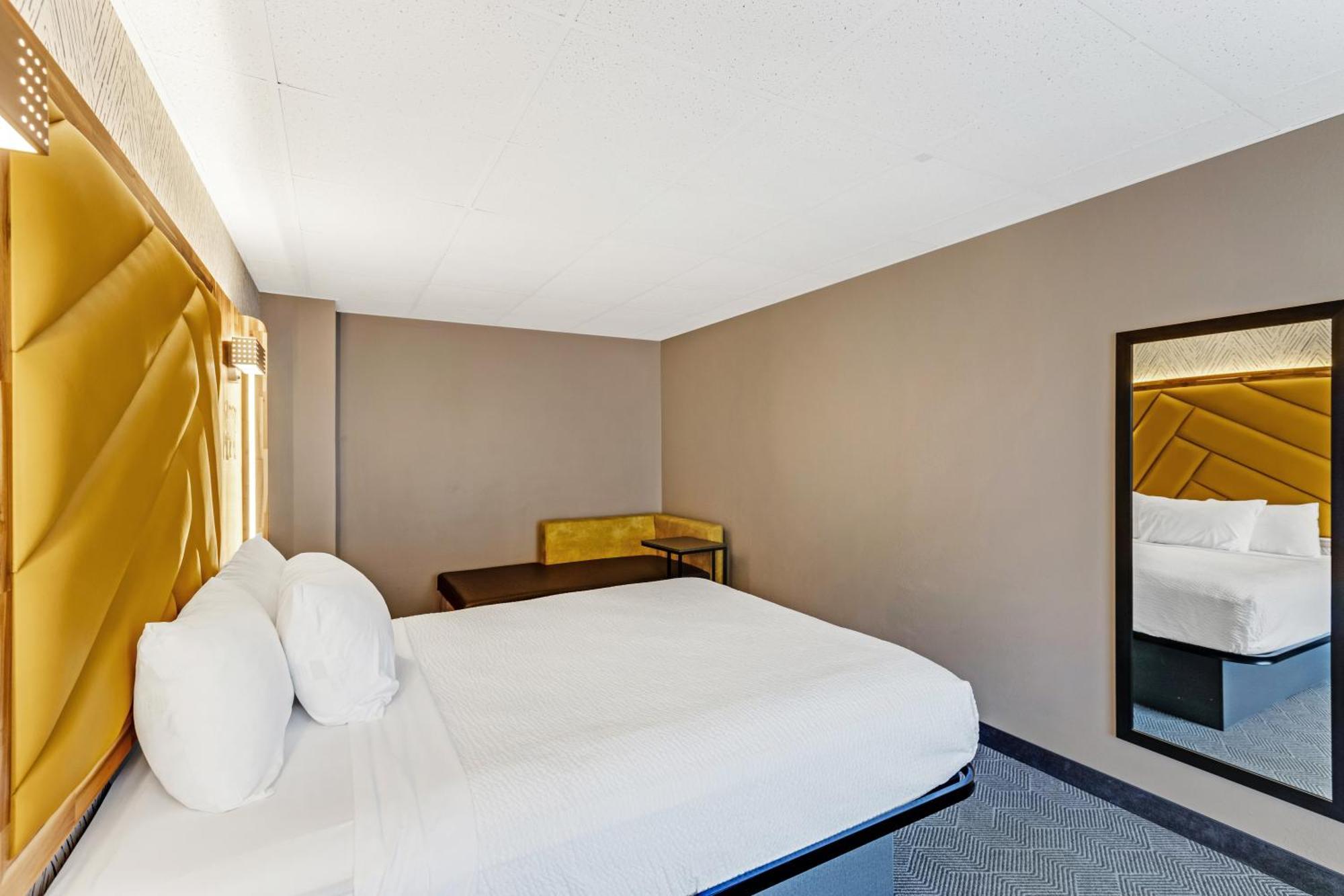 The Wander Hotel Гетлинбург Екстериор снимка
