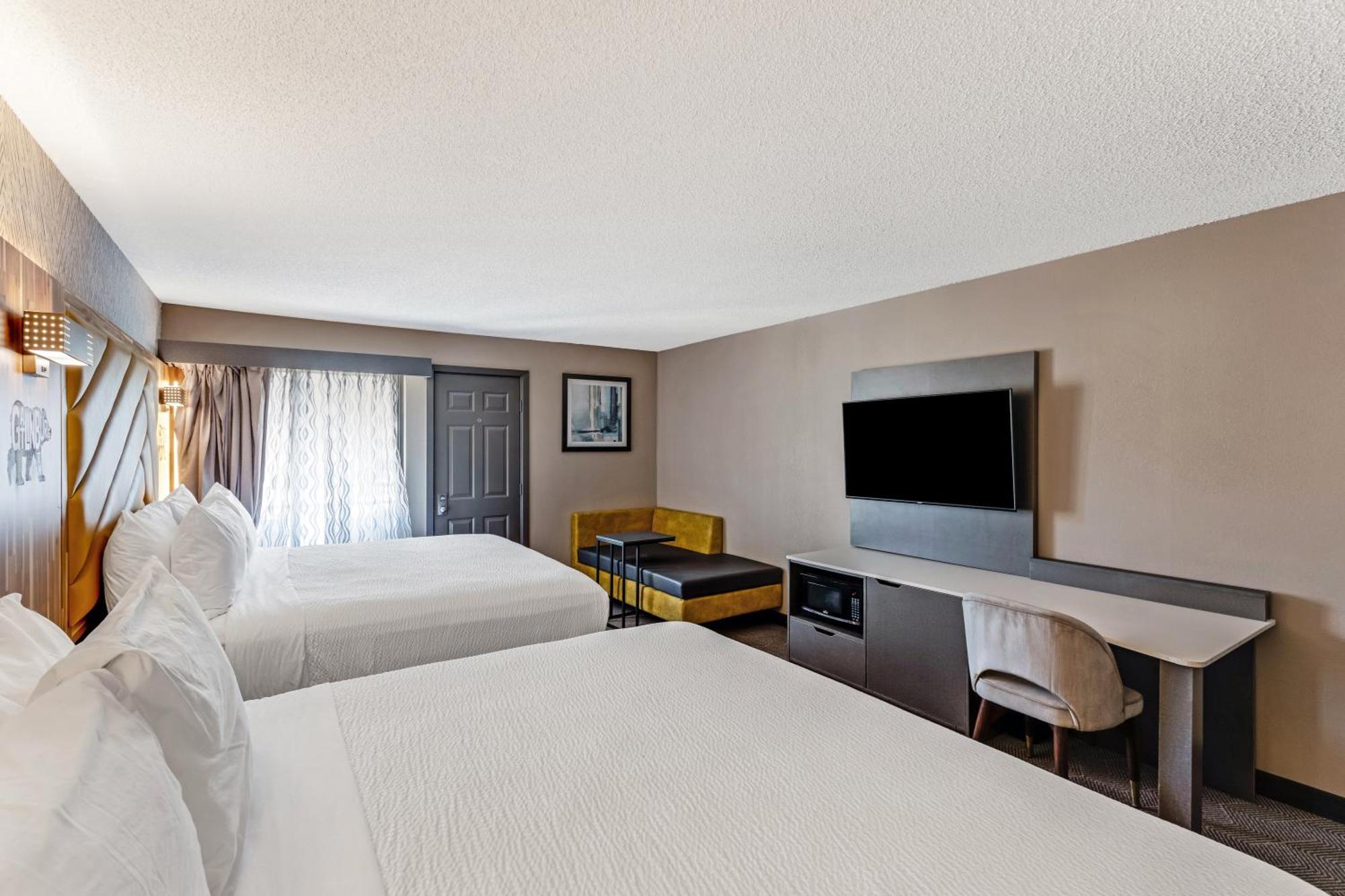 The Wander Hotel Гетлинбург Екстериор снимка