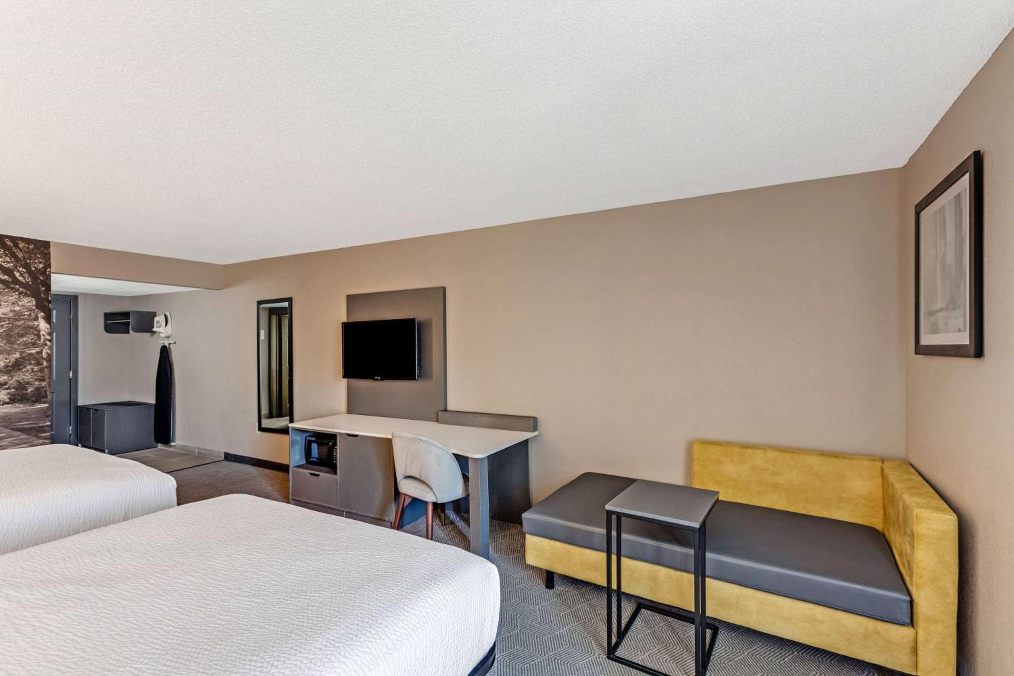 The Wander Hotel Гетлинбург Екстериор снимка